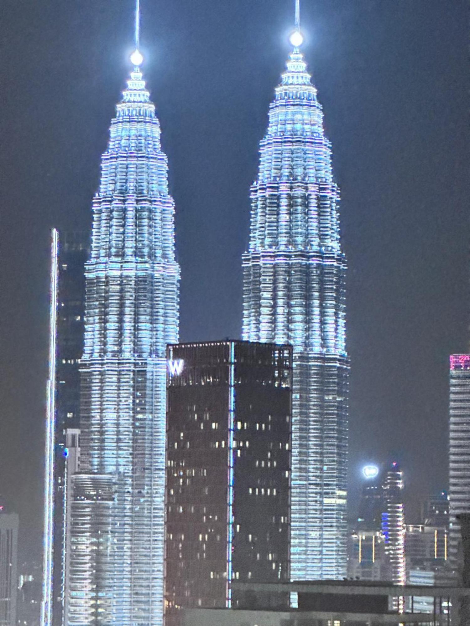 The Luxe Infinitum Klcc By Kl Malaysia Apartment Kuala Lumpur Exterior foto