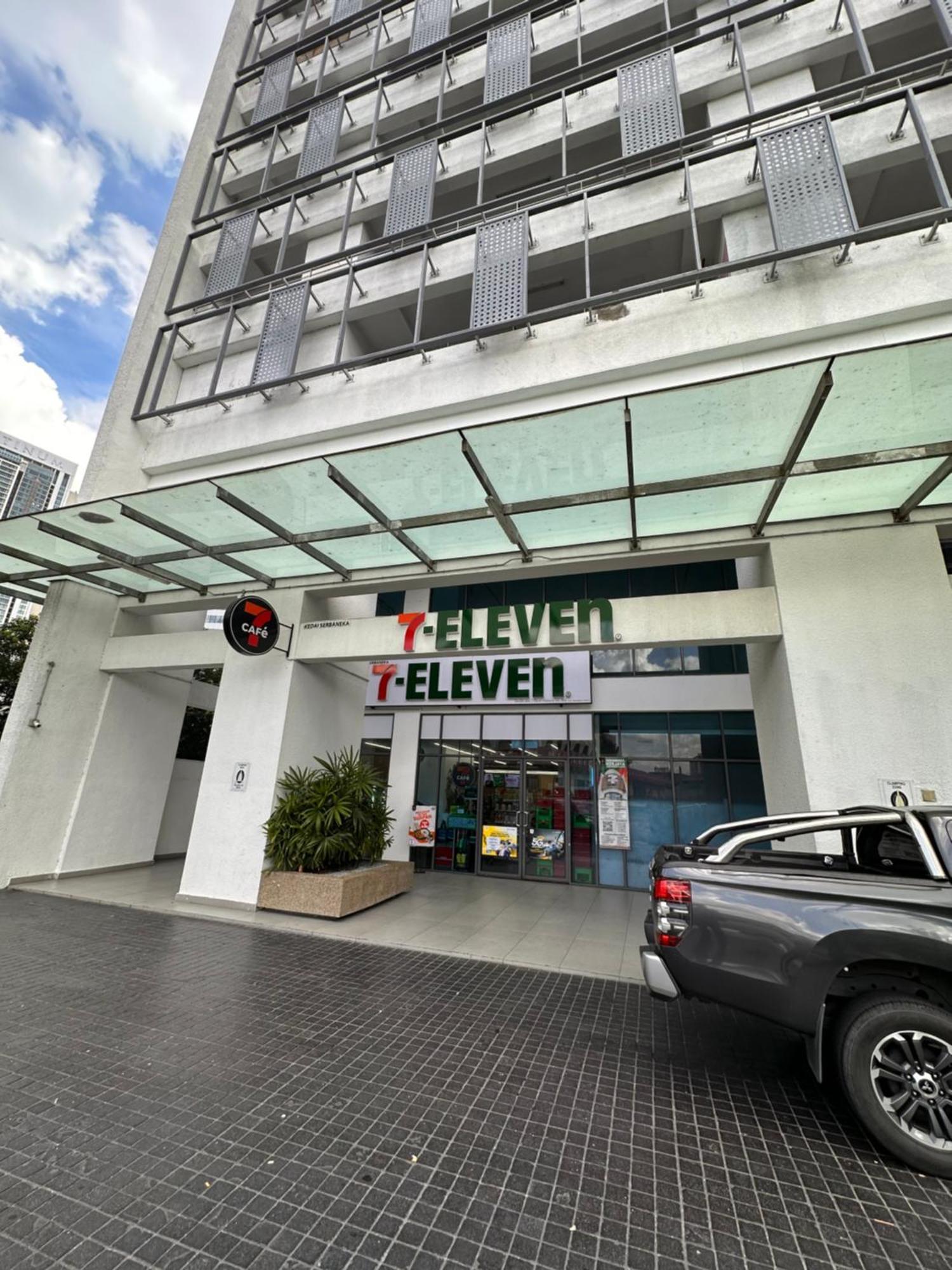 The Luxe Infinitum Klcc By Kl Malaysia Apartment Kuala Lumpur Exterior foto