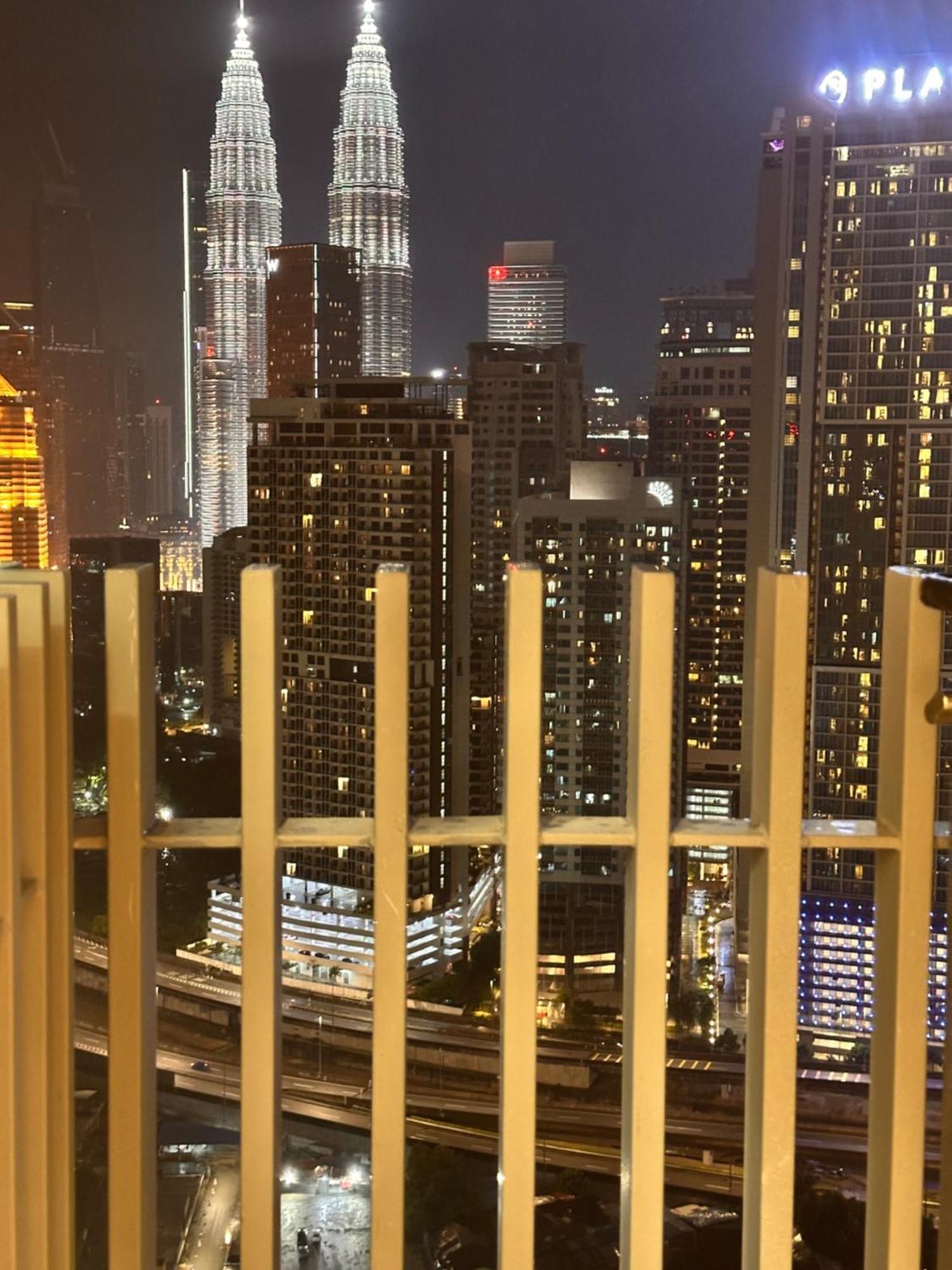 The Luxe Infinitum Klcc By Kl Malaysia Apartment Kuala Lumpur Exterior foto