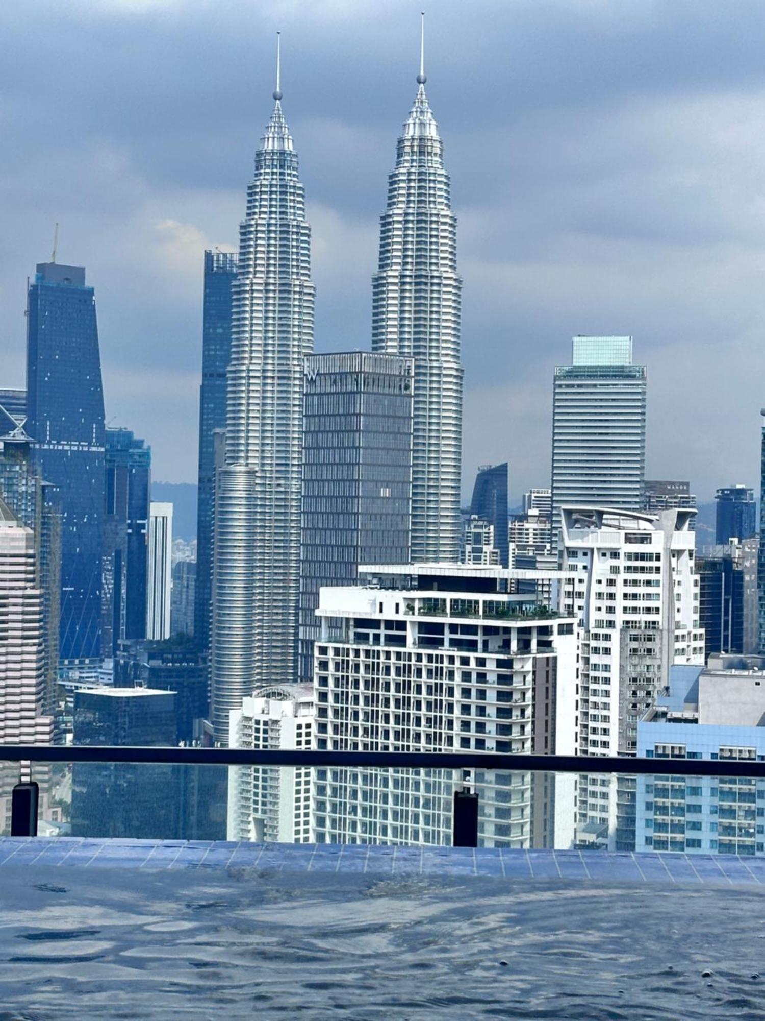 The Luxe Infinitum Klcc By Kl Malaysia Apartment Kuala Lumpur Exterior foto
