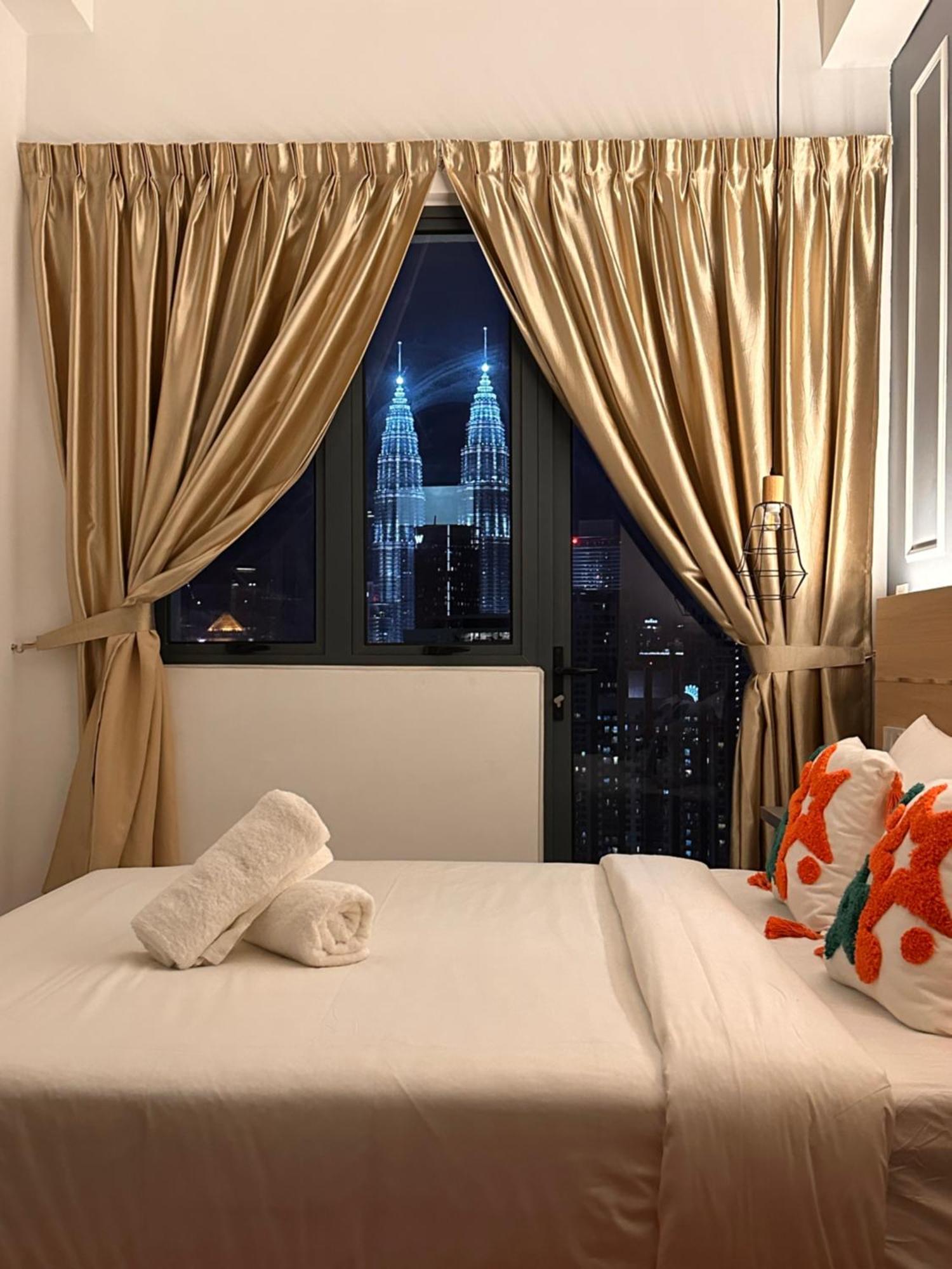 The Luxe Infinitum Klcc By Kl Malaysia Apartment Kuala Lumpur Exterior foto