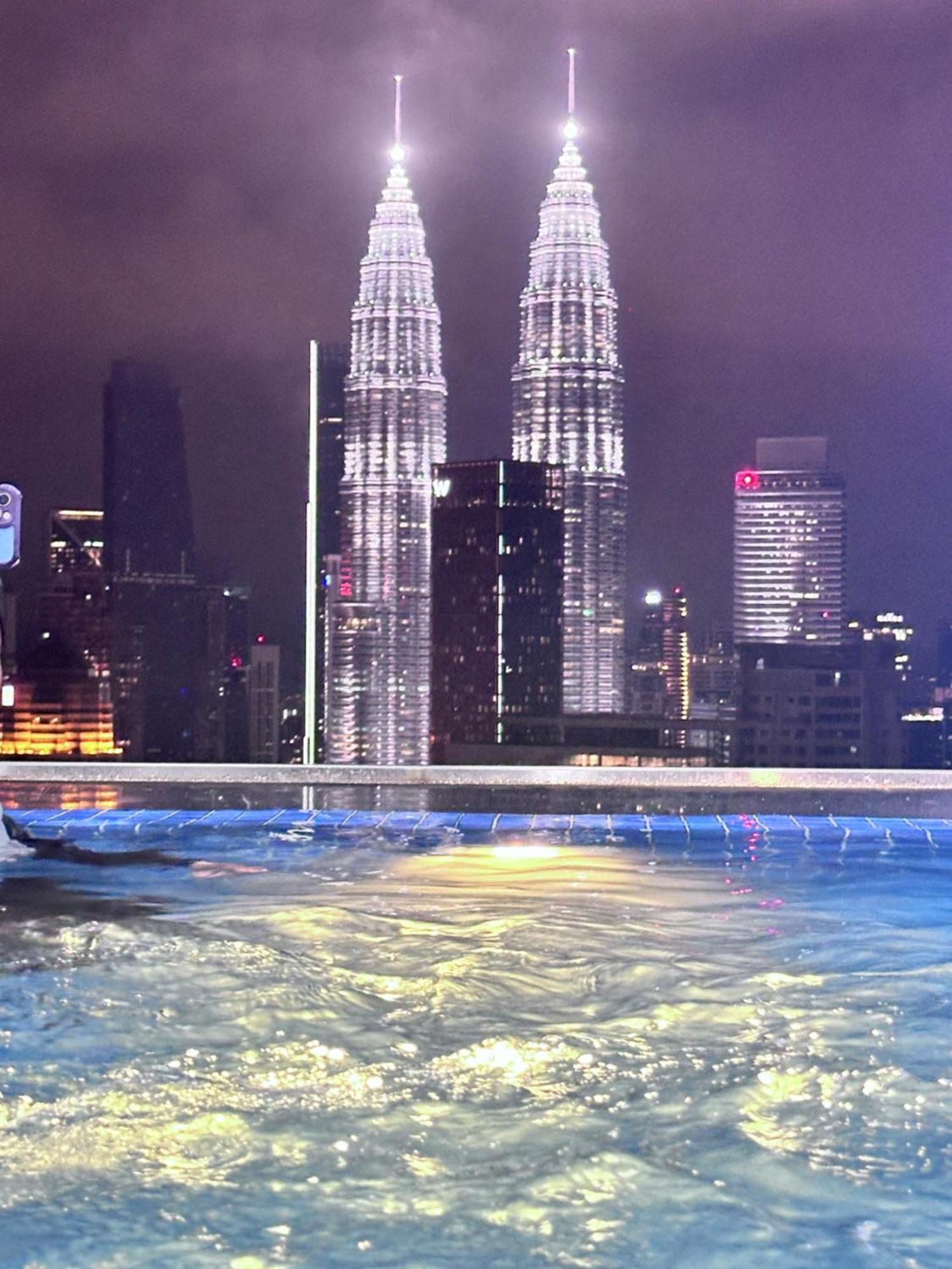 The Luxe Infinitum Klcc By Kl Malaysia Apartment Kuala Lumpur Exterior foto